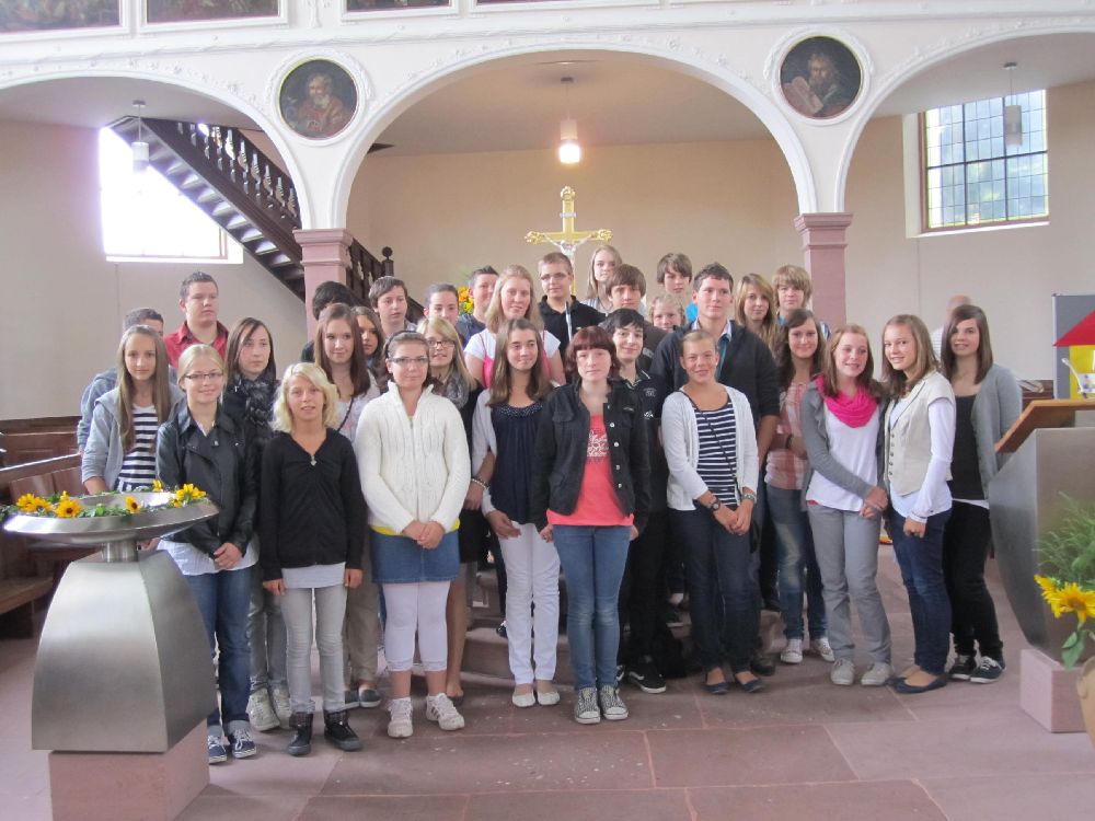 Konfis - Vorstellungsgottesdienst-1 die neuen Konfirmandinnen und Konfirmanden