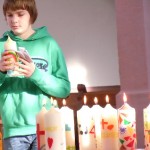 David mit Taufkerzen